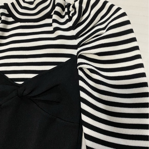 Zara Striped Puff Sleeve Corset Crop Turtleneck Sweater Black/White size Small - Picture 7 of 11